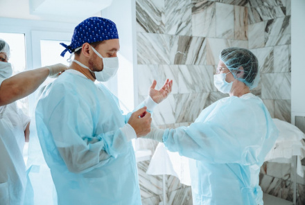 Без операции и с диагнозом по УЗИ: красноярский хирург рассказал о будущем в лечении аппендицита